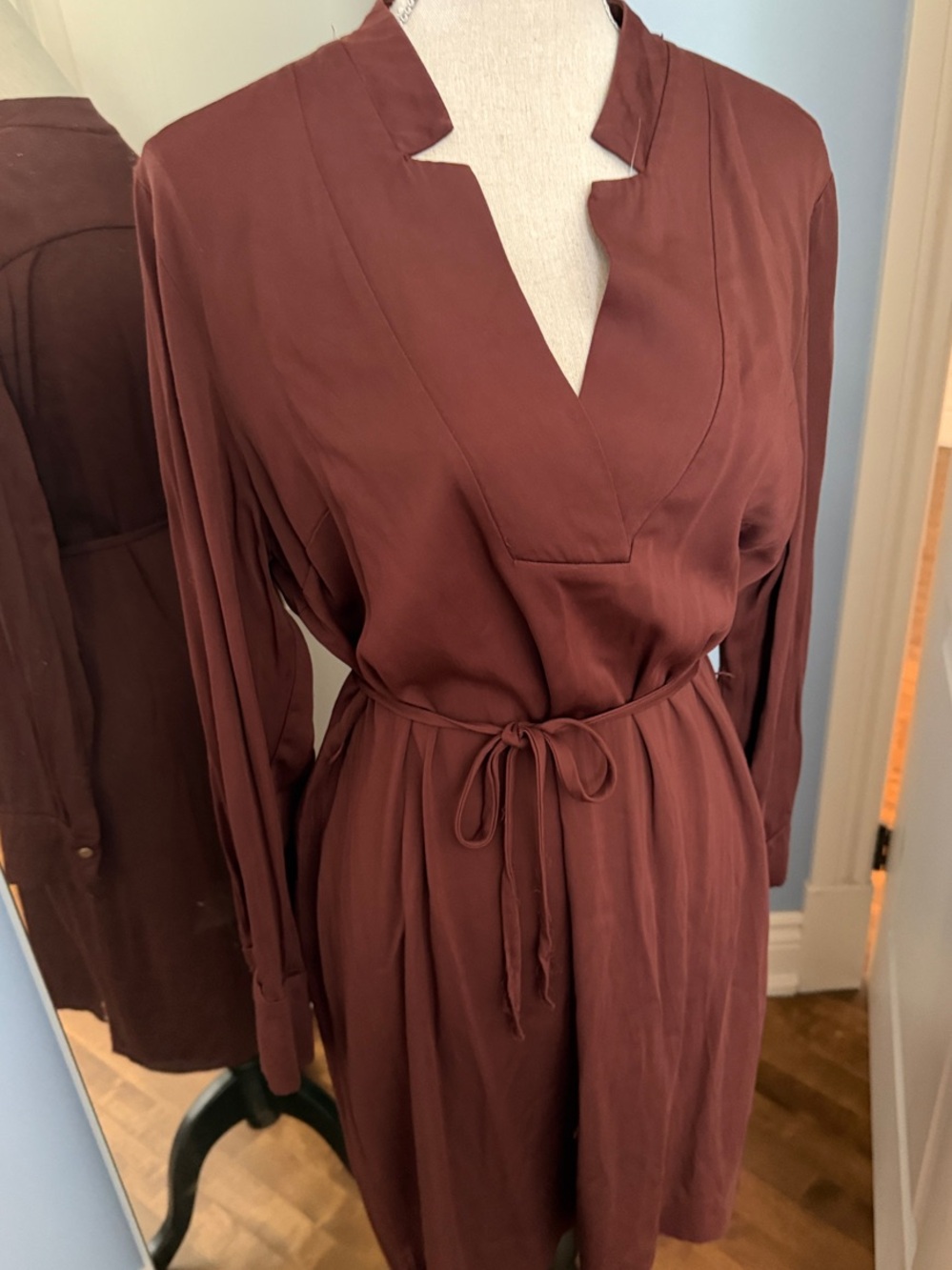 Long-Sleeve Tie-Waist Burgundy Brown V-Neck Dress( value 250$)